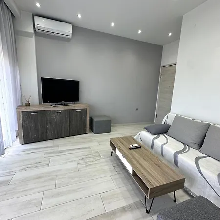 Artemis Azure Escape Private Parking Apartament