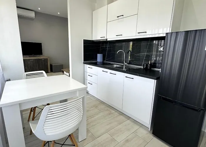 Artemis Azure Escape Private Parking Apartman Kavála